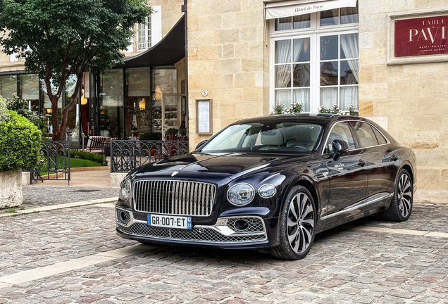 Bentley Flying Spur Hybrid Azure