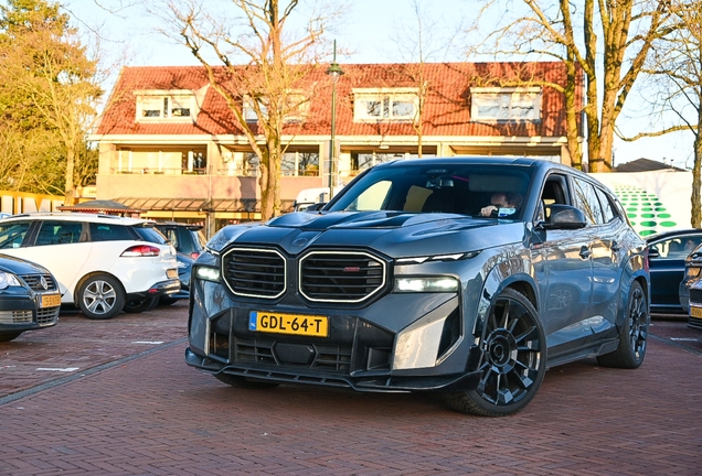 BMW XM G09 Label Red Renegade Design