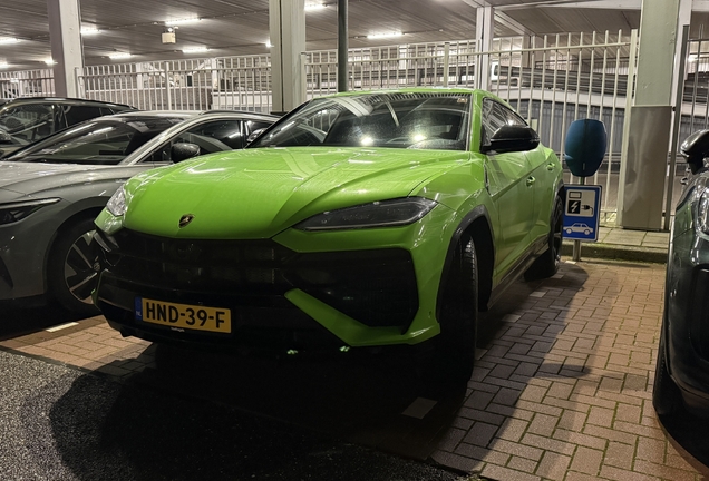 Lamborghini Urus SE