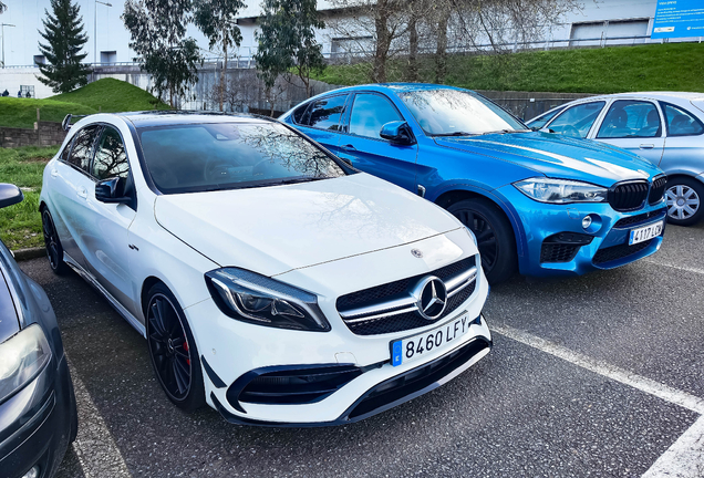 Mercedes-AMG A 45 W176 2015