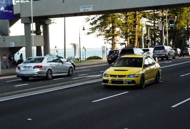 Mitsubishi Lancer Evolution IX