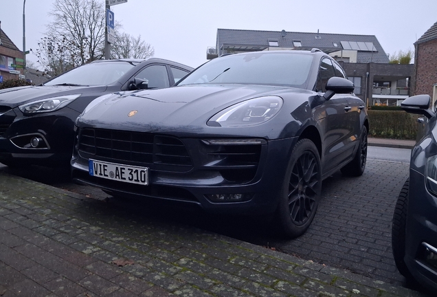 Porsche 95B Macan GTS MkI