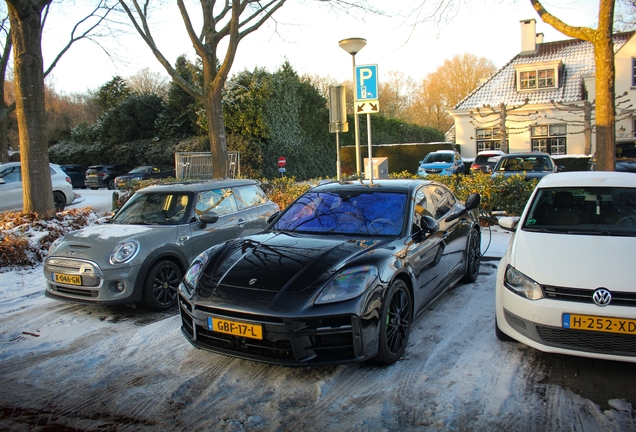 Porsche 972 Panamera Turbo E-Hybrid