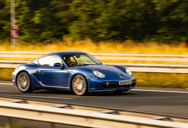 Porsche 987 Cayman S
