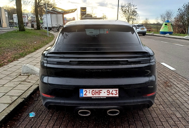 Porsche Cayenne Coupé Turbo E-Hybrid