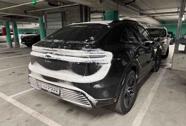 Porsche Macan EV Turbo