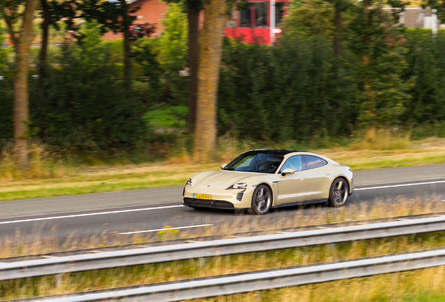 Porsche Taycan GTS Hockenheimring Edition