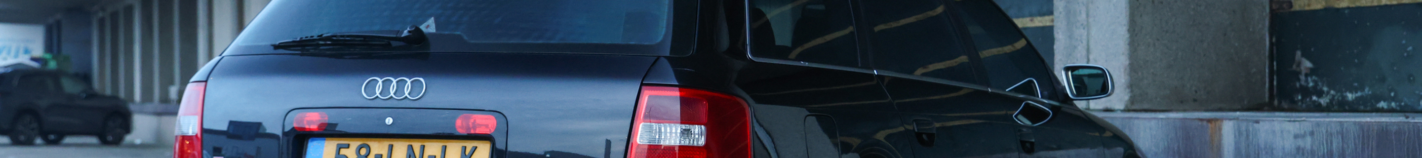 Audi RS6 Avant C5
