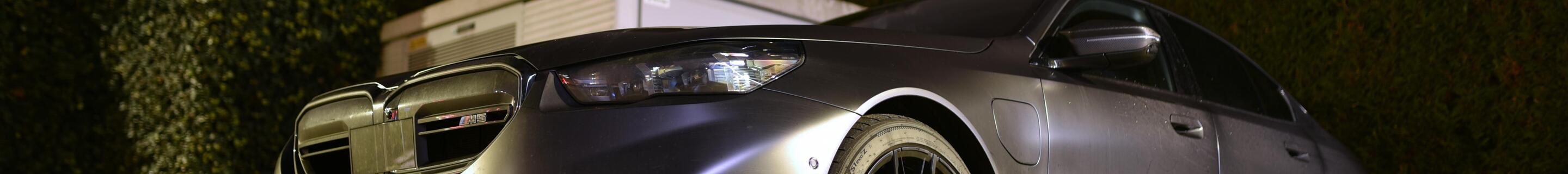 BMW M5 G90