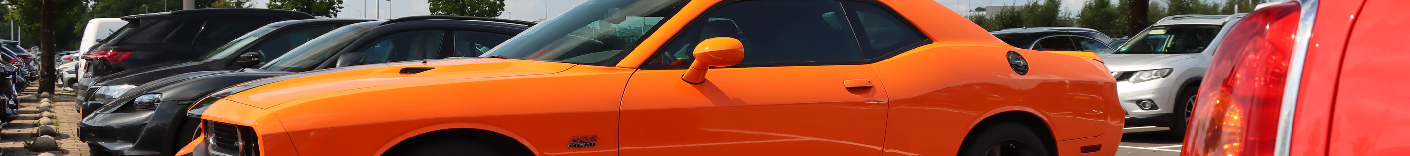 Dodge Challenger SRT-8