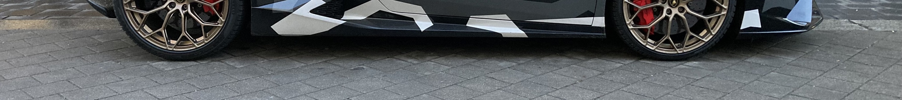 Lamborghini Huracán LP640-4 Performante