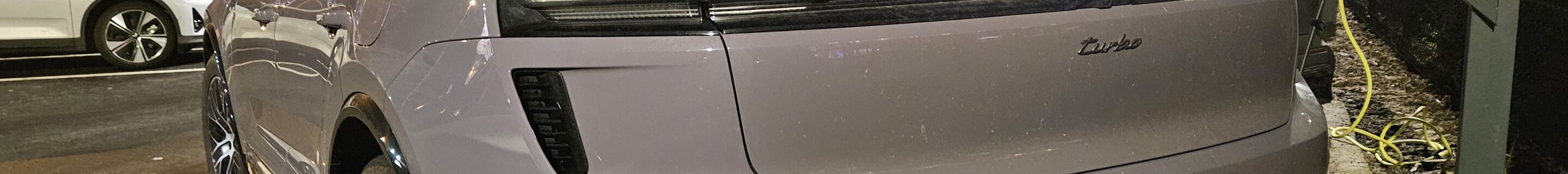 Porsche Macan EV Turbo