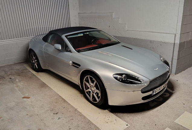 Aston Martin V8 Vantage Roadster