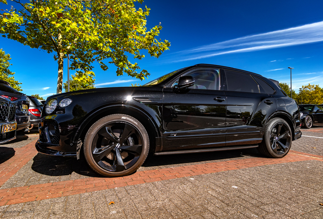 Bentley Bentayga Hybrid 2021