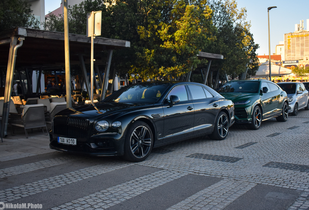 Bentley Flying Spur V8 2021 First Edition