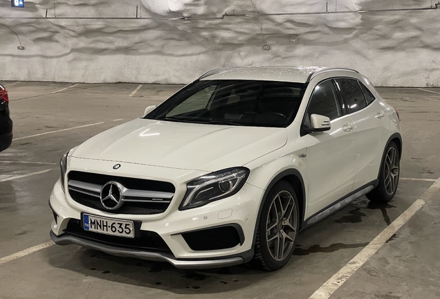 Mercedes-Benz GLA 45 AMG X156