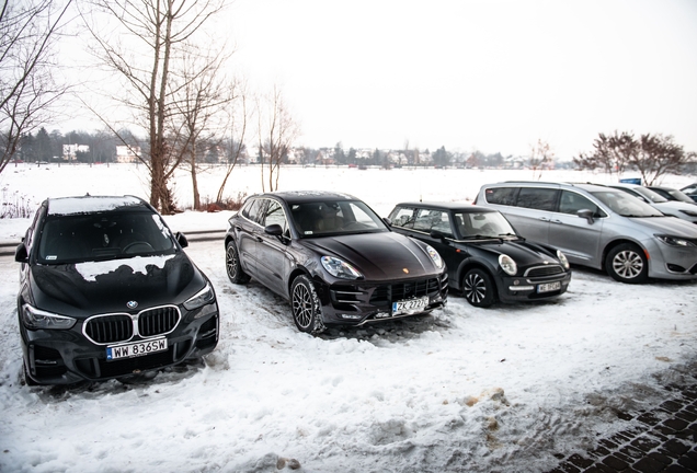 Porsche 95B Macan Turbo MkI