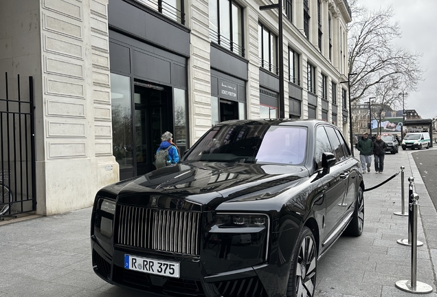 Rolls-Royce Cullinan Series II Black Badge