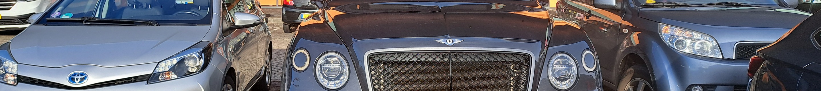 Bentley Bentayga V8