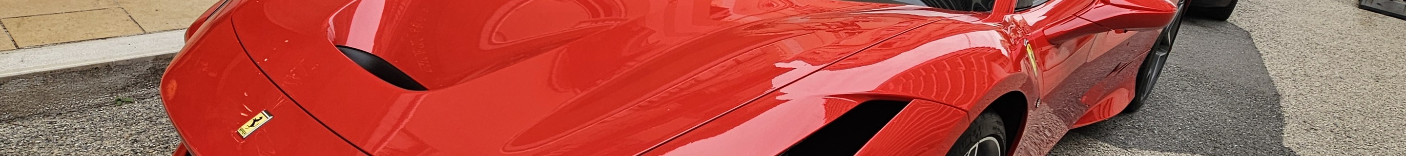 Ferrari F8 Tributo