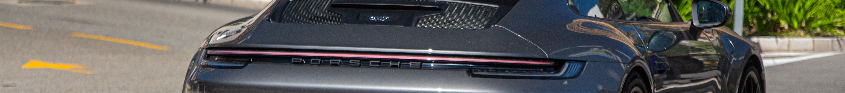 Porsche 992 GT3 Touring MkI