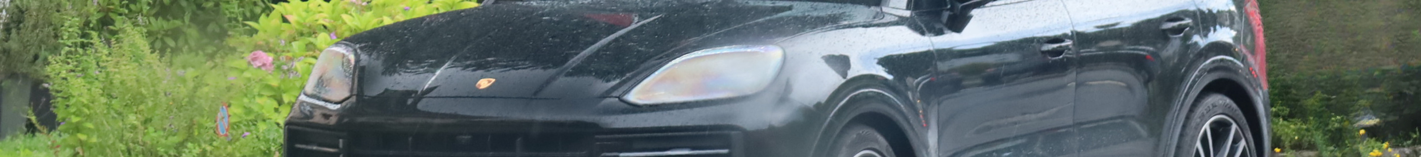 Porsche 9YA Cayenne GTS MkII