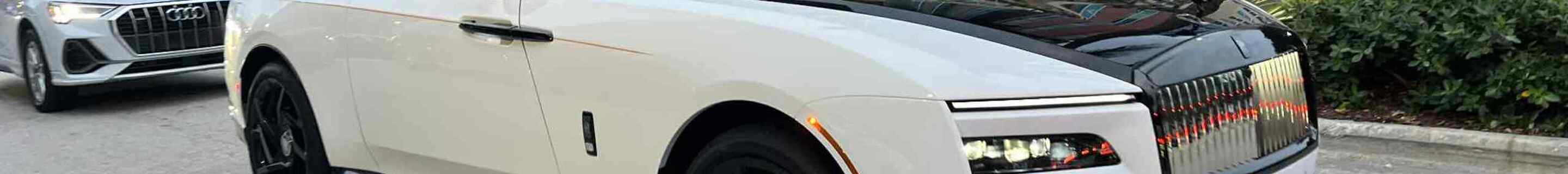 Rolls-Royce Spectre Black Badge