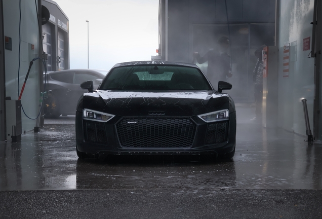 Audi R8 V10 Plus 2015