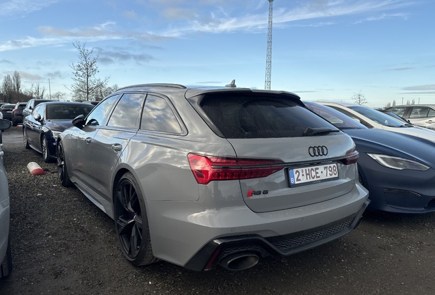 Audi RS6 Avant C8