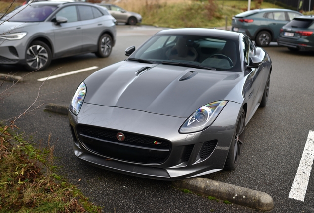 Jaguar F-TYPE S Coupé