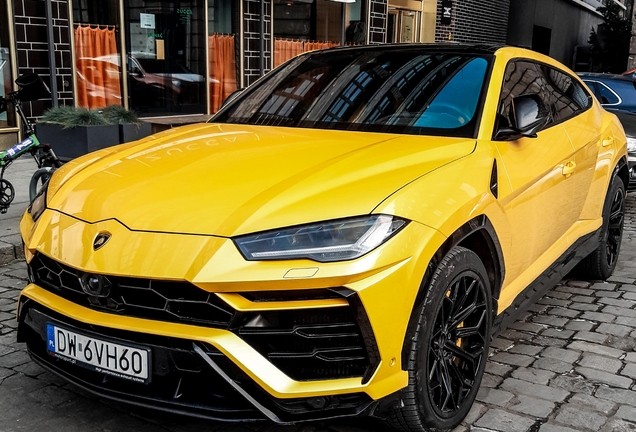 Lamborghini Urus