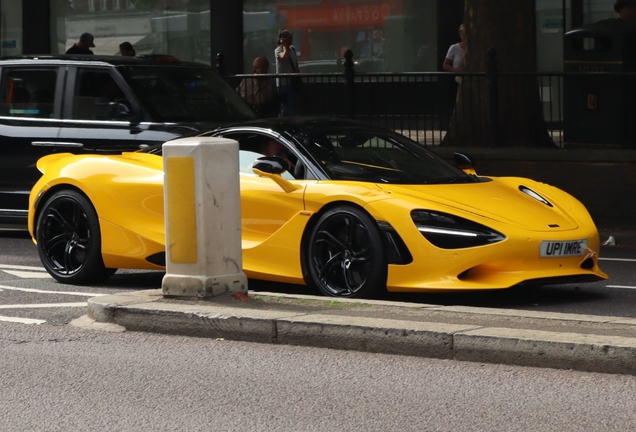McLaren 750S Spider
