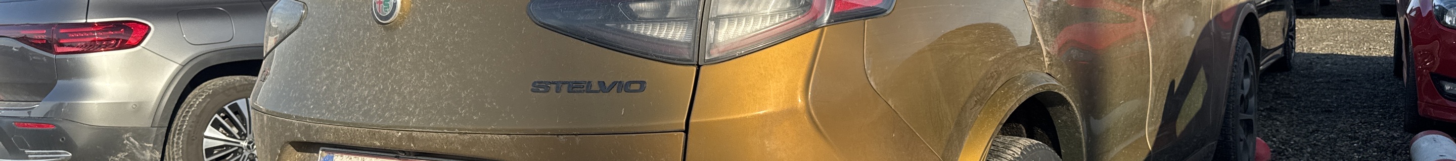 Alfa Romeo Stelvio Quadrifoglio 2020