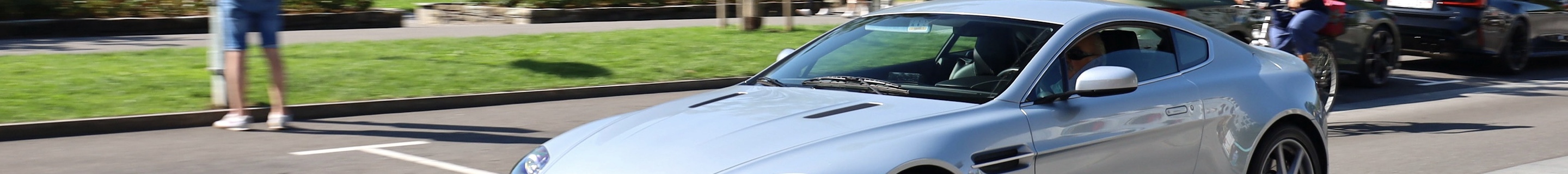 Aston Martin V8 Vantage