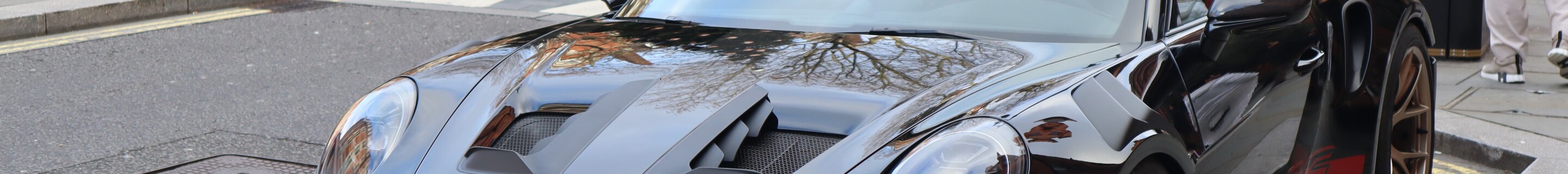 Porsche 992 GT3 RS MkI Weissach Package