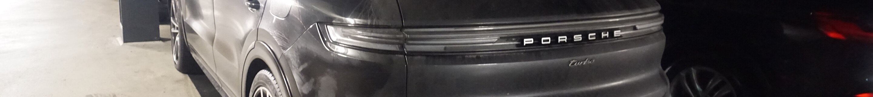 Porsche 9YA Cayenne Turbo E-Hybrid