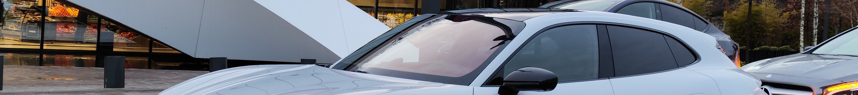 Porsche Taycan GTS Sport Turismo