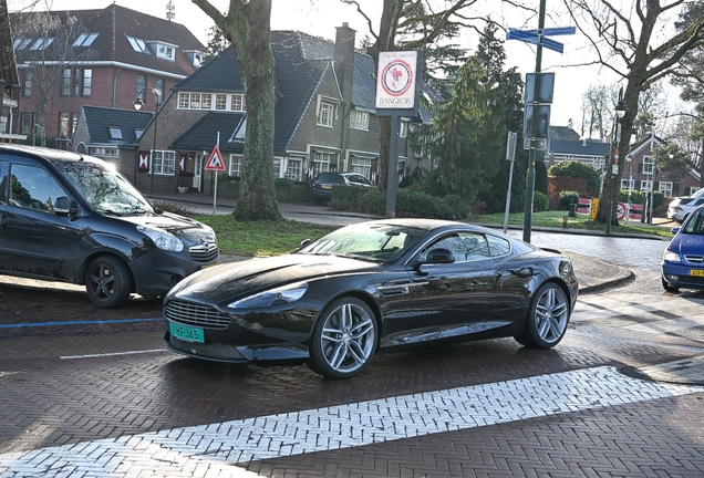 Aston Martin DB9 2013