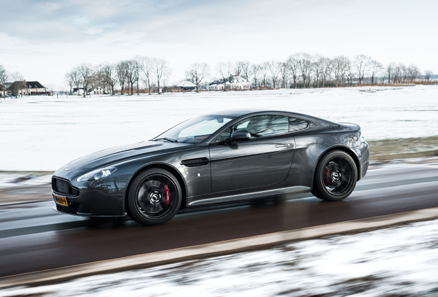 Aston Martin V8 Vantage S