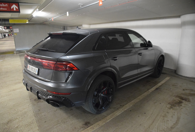 Audi RS Q8 2024