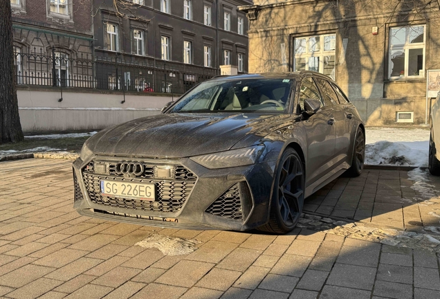 Audi RS6 Avant C8