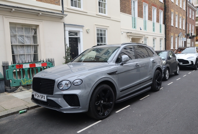 Bentley Bentayga Azure 2024
