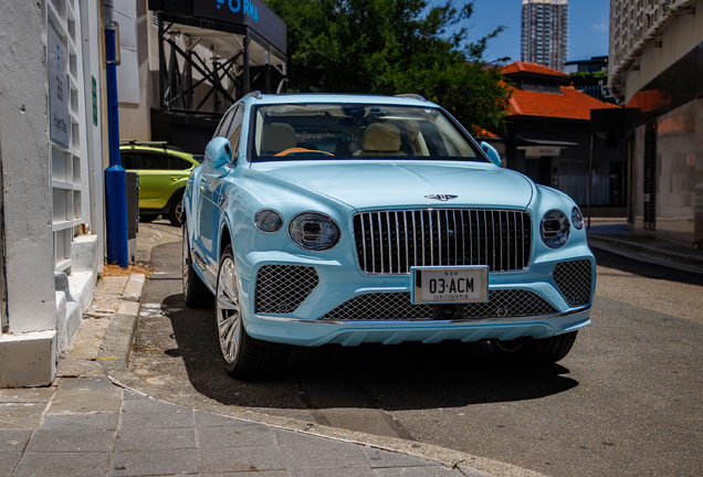 Bentley Bentayga Azure 2024