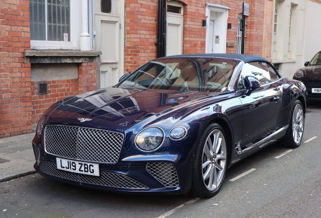 Bentley Continental GTC 2019