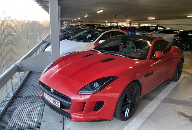 Jaguar F-TYPE R Coupé