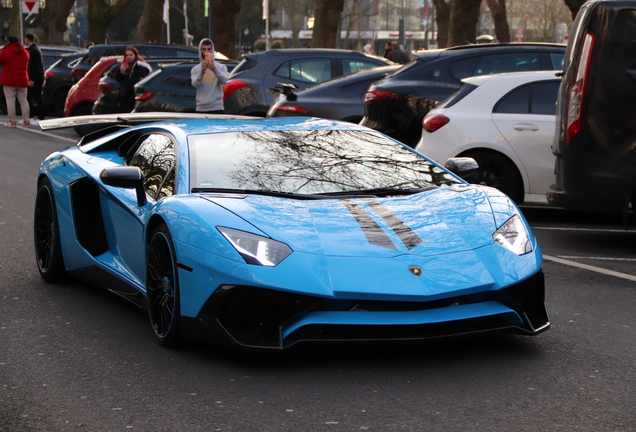 Lamborghini Aventador LP750-4 SuperVeloce