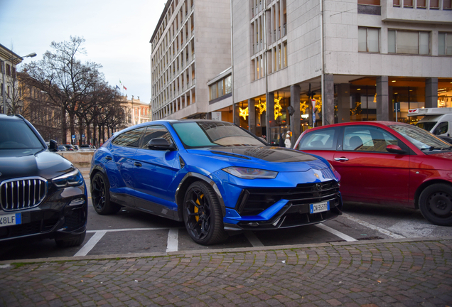 Lamborghini Urus Performante