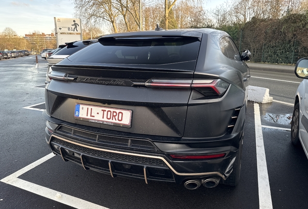 Lamborghini Urus S