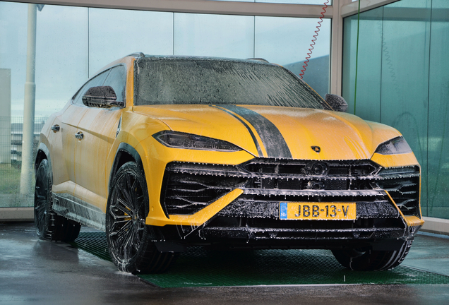 Lamborghini Urus SE