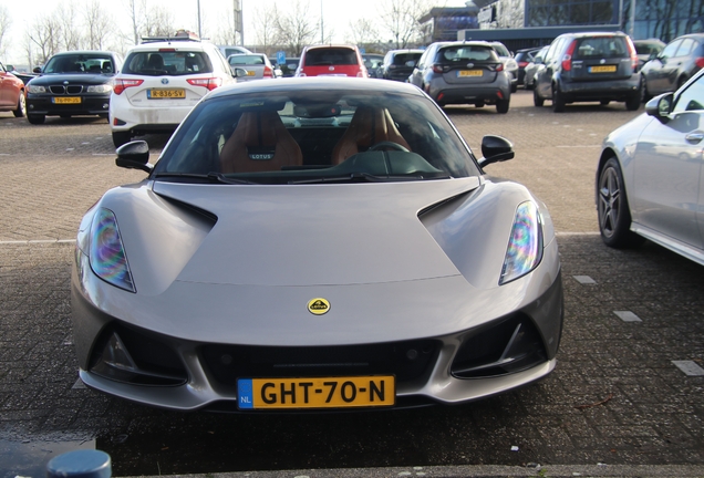 Lotus Emira